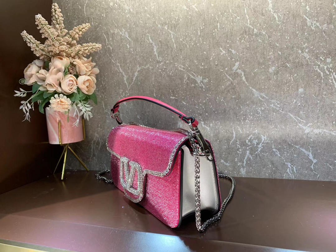 Valentino2025 early spring new version debuts in stock MINI LOC imitation cryst