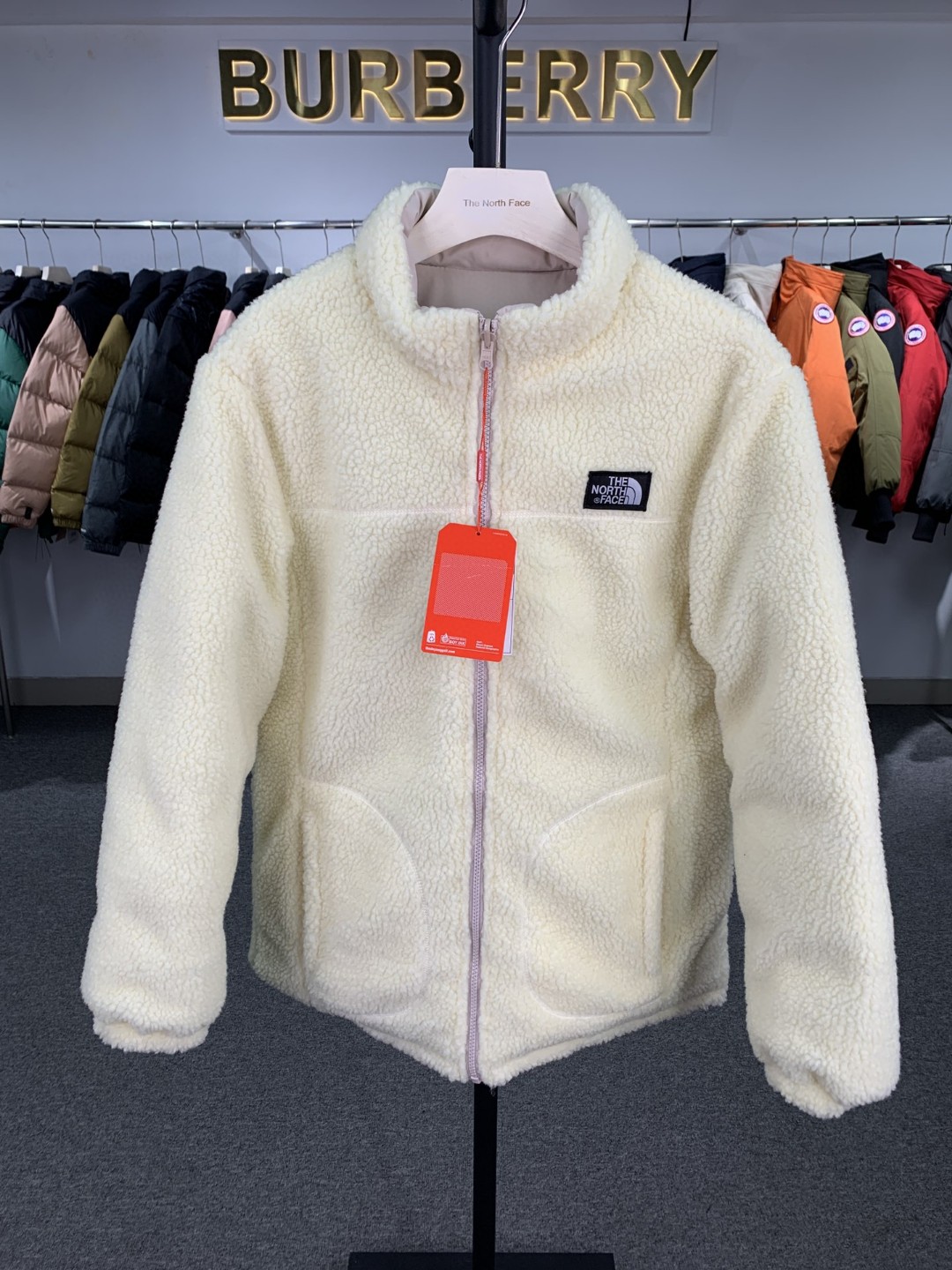 北面 THE NORTH FACE 双面穿运动休闲加厚保暖羊羔绒棉服