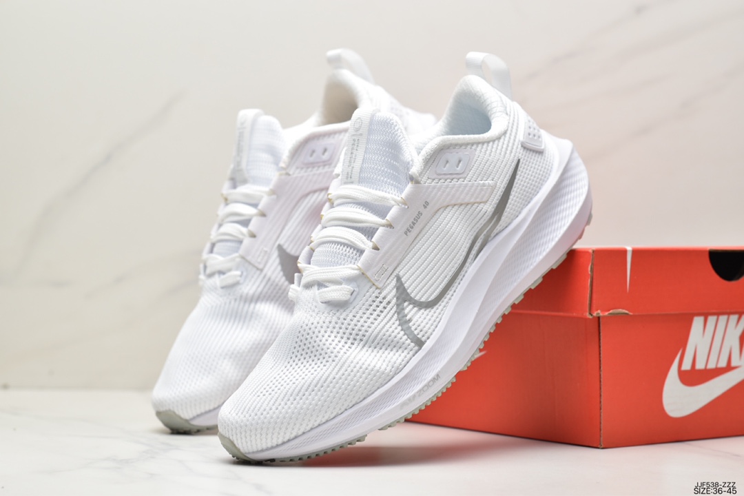135 耐克Nike Air Zoom Pegasus 耐克登月减震跑步鞋 针织飞线材质运动鞋