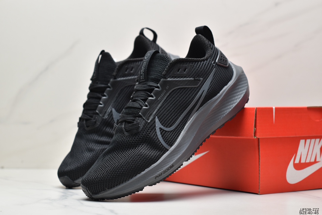 135 耐克Nike Air Zoom Pegasus 耐克登月减震跑步鞋 针织飞线材质运动鞋