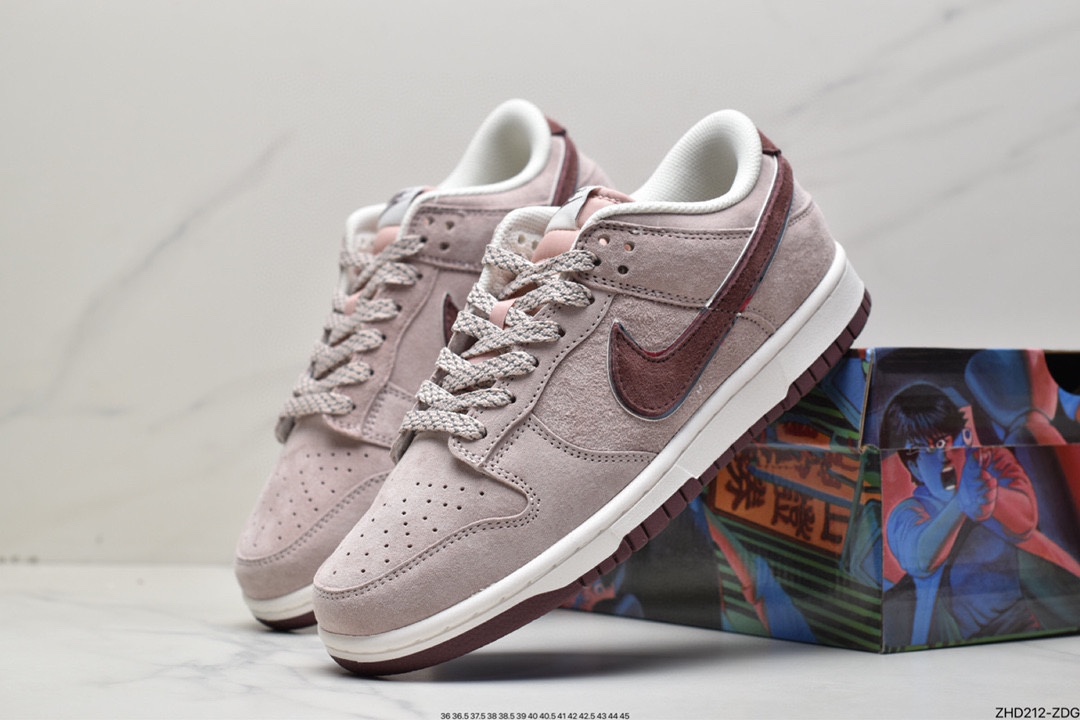 300 Otomo Katsuhiro x Nike SB Dunk Low ”Steamboy OST” 大友克洋 DR3369-526