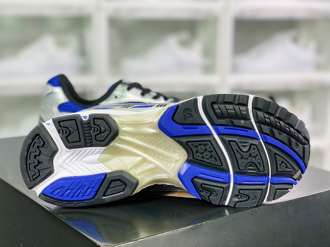 220 亚瑟士/ASICS GEL - KAYANO 14 系列轻量缓震休闲运动跑步鞋“银黑白蓝”1201A019-751