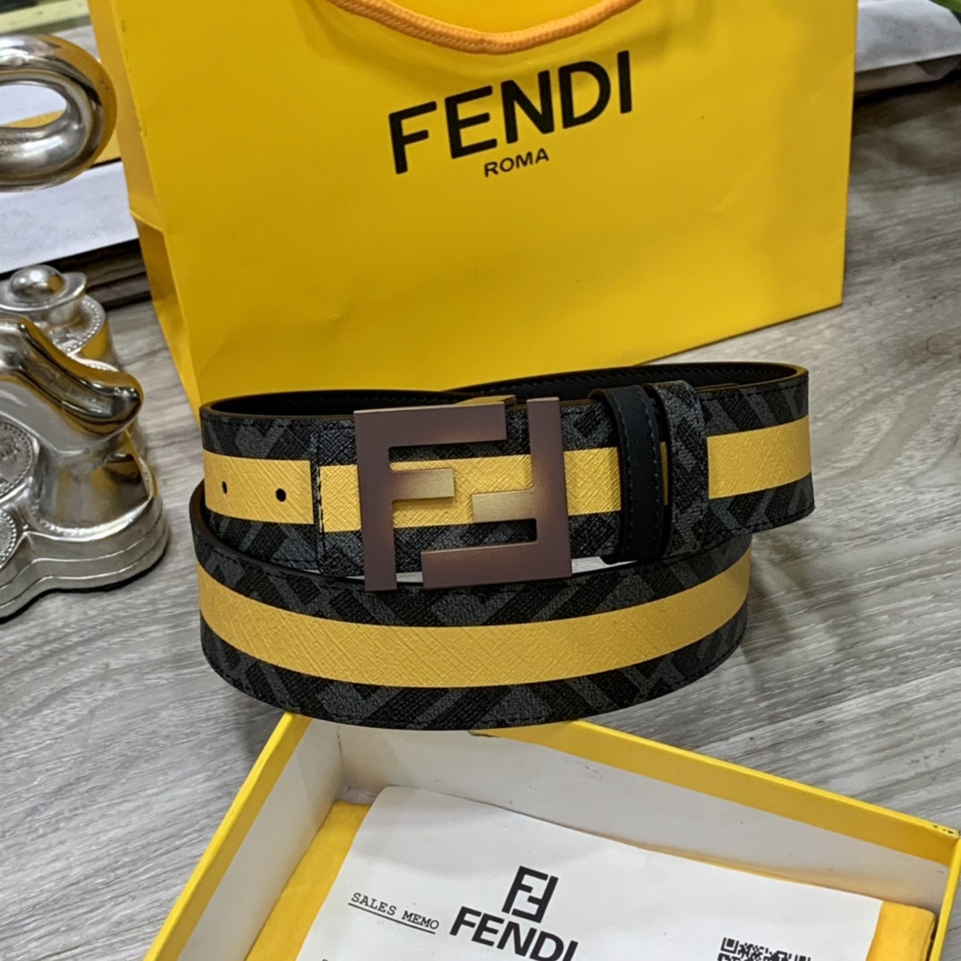 FENDI芬迪专柜同款宽4.0CM双环正反用腰带FF按钉搭扣黑色CuoioRomano皮革材质反面面料带