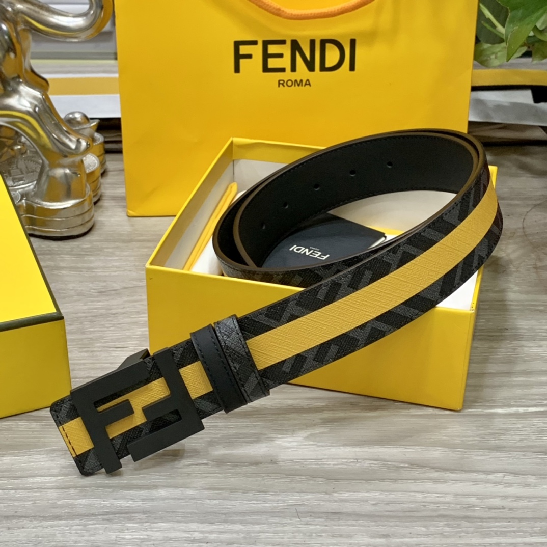 FENDI芬迪专柜同款宽4.0CM双环正反用腰带FF按钉搭扣黑色CuoioRomano皮革材质反面面料带