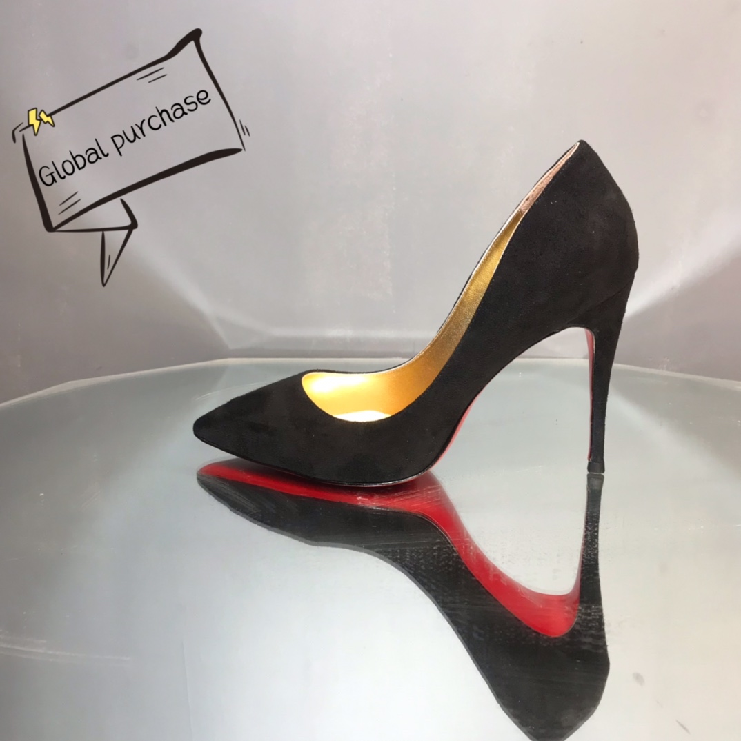 NO:100660,High-end custom spring and summer classic series!  H10Cm, size 34-42. Genuine leather sole..9033-003 Black sheep pendant gold sheepskin..Official website synchronization Standard European code Reference:9033-003 Color:Black/gold Material:veau velours Lining: goat leather Heel height:10Cm Sole:leather sole Size:EUR 34-42 (US 4-11):,,christian louboutin,sheepskin,sheep,Leather soles19860909高端订制 春夏精典款系列！ H10Cm,尺码34-42码.真皮大底..9033-003黑羊猄金色羊皮里..官网同步 标准欧码 Reference:9033-003 Color:Black/gold Material:veau velours Lining: goat leather Heel heigh:10Cm Sole:leather sole Size:EUR 34－42（US 4一11) :,,christian louboutin,sheepskin,sheep,Leather soles,Women's Shoes