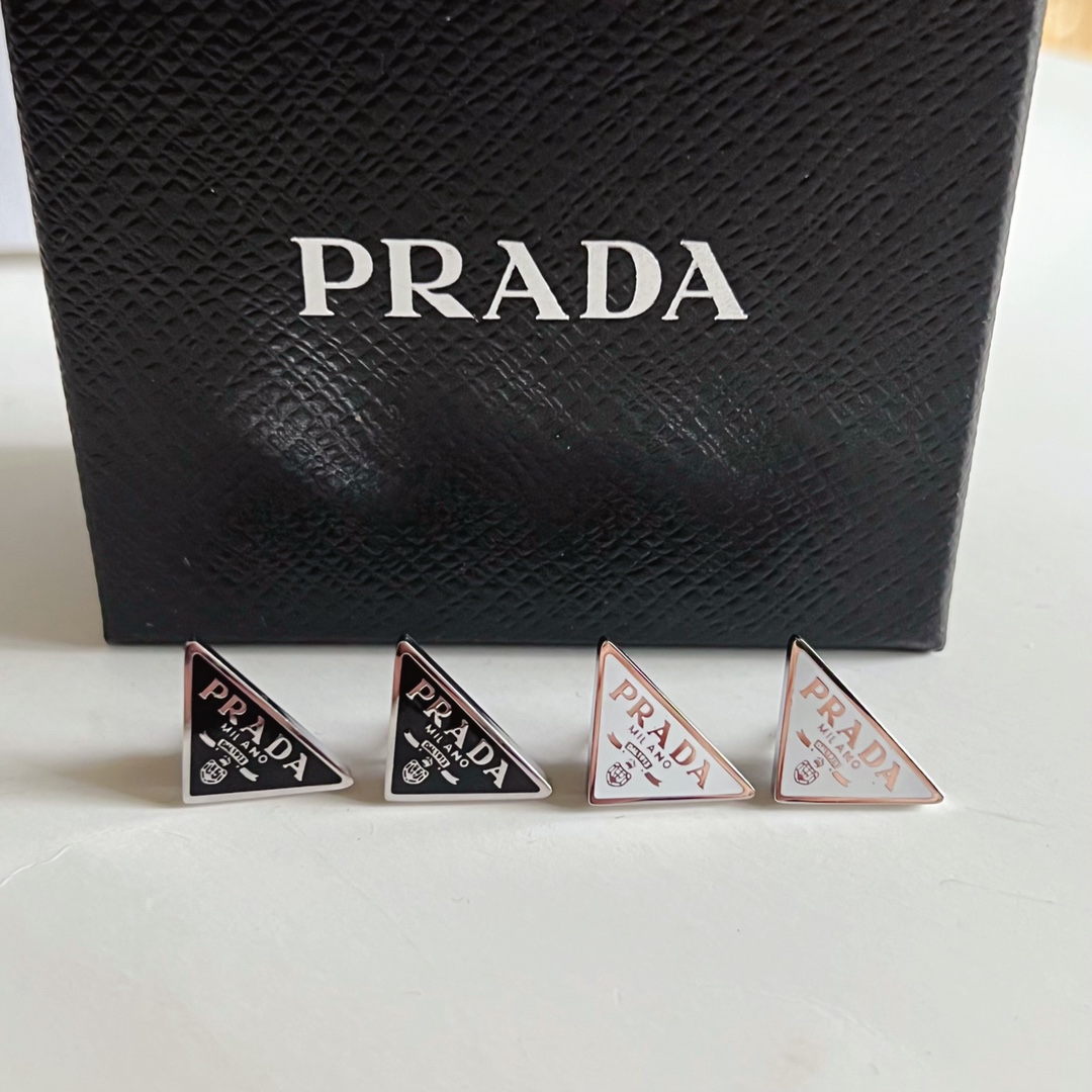 Best Designer Replica
 Prada Gioielleria Orecchino Argento 925