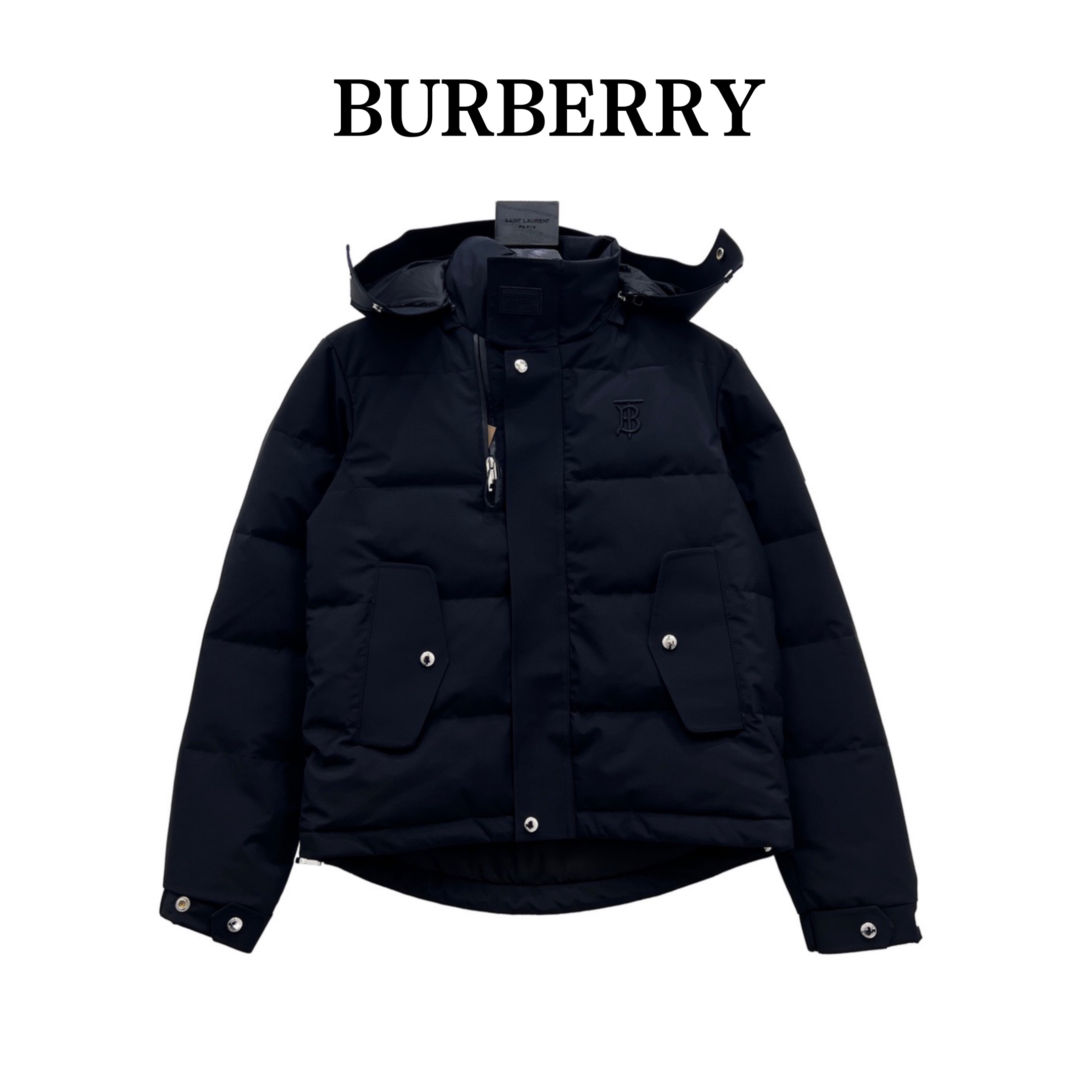 700 Burberry/巴宝莉 22Fw刺绣小标立领连帽羽绒服