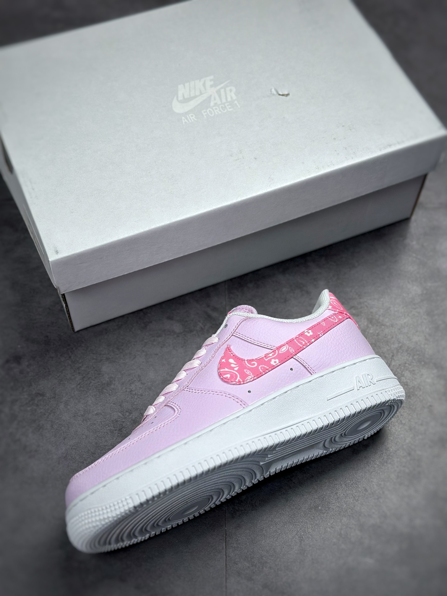 Nike Air Force 1 Low 07 Purple Pink Cashew Flower FD1448-664-Top High Quatity Cheap Sneakers Fashion Clothing Clothes Bags handbags Shoes of all Brand wholesale With The best Quality And Beautiful Price from China Factory Chinese suppliers wholesaler seller Nike Air Force 1 Low 07 Purple Pink Cashew Flower FD1448-664