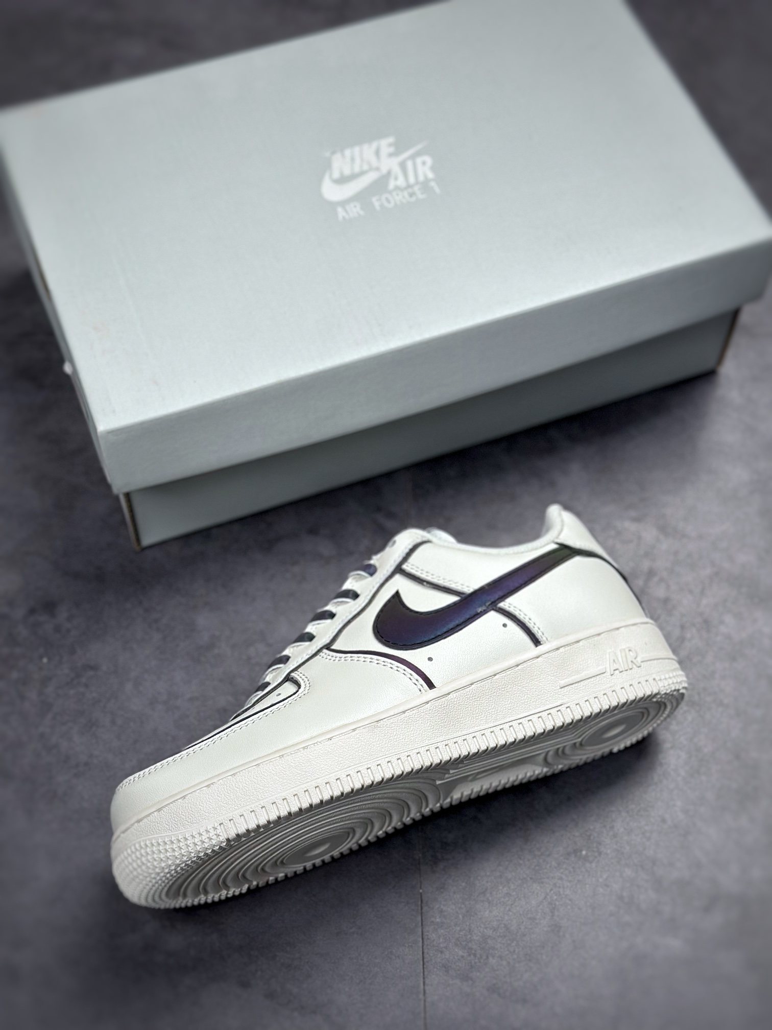 Nike Air Force 1 Low 07 Bright Daredevil BQ0086-365-Top High Quatity Cheap Sneakers Fashion Clothing Clothes Bags handbags Shoes of all Brand wholesale With The best Quality And Beautiful Price from China Factory Chinese suppliers wholesaler seller Nike Air Force 1 Low 07 Bright Daredevil BQ0086-365