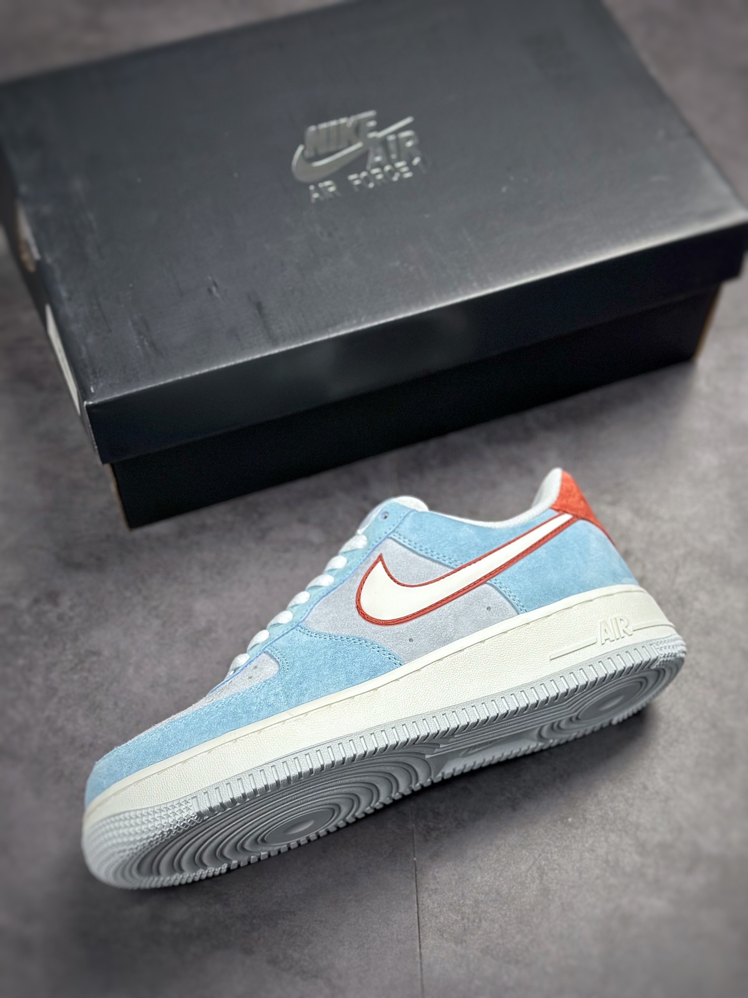 Nike Air Force 1 Low 07 Gray Blue Red Suede LZ6699-521-Top High Quatity Cheap Sneakers Fashion Clothing Clothes Bags handbags Shoes of all Brand wholesale With The best Quality And Beautiful Price from China Factory Chinese suppliers wholesaler seller Nike Air Force 1 Low 07 Gray Blue Red Suede LZ6699-521