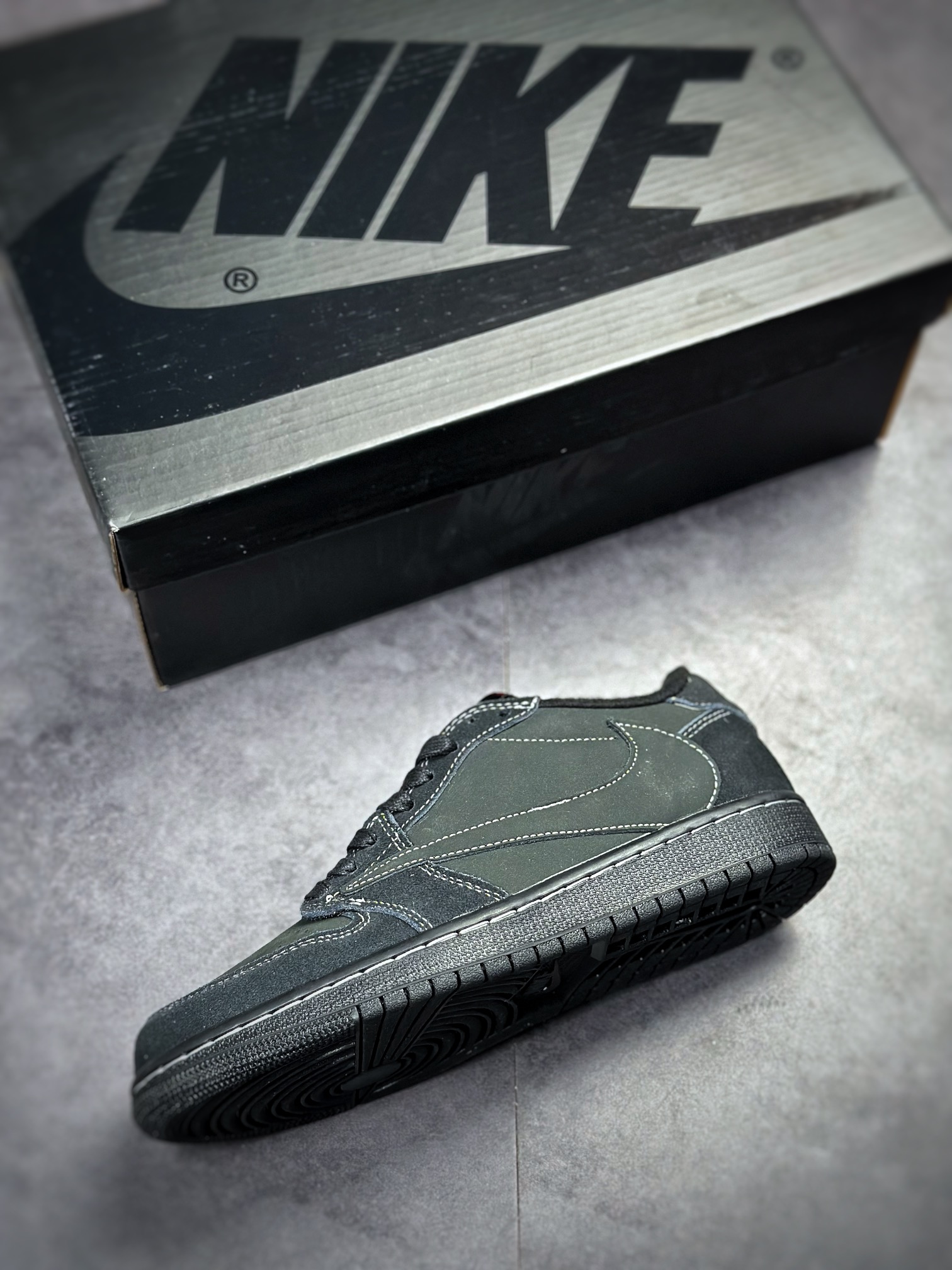 Fragment x TS x Air Jordan 1 Low Tripartite Joint Barb Low Help DM7866-001-Top High Quatity Cheap Sneakers Fashion Clothing Clothes Bags handbags Shoes of all Brand wholesale With The best Quality And Beautiful Price from China Factory Chinese suppliers wholesaler seller Fragment x TS x Air Jordan 1 Low Tripartite Joint Barb Low Help DM7866-001