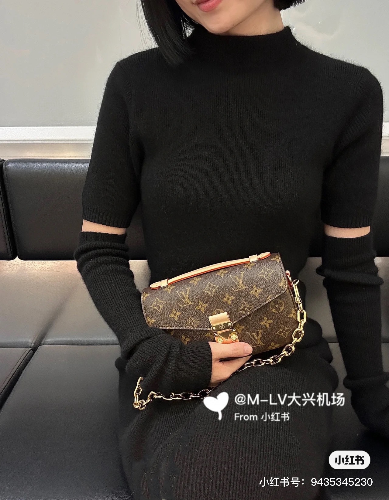 M46279 Monogram on-body photos. - Bag 8