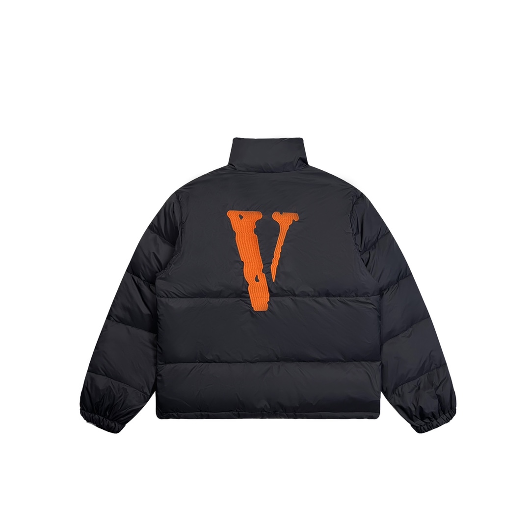 Vlone经典大V Logo黑橙刺绣羽绒服 进口45D棉感记忆哑光面料，手感舒适顺滑，耐磨程度较好，…插图1
