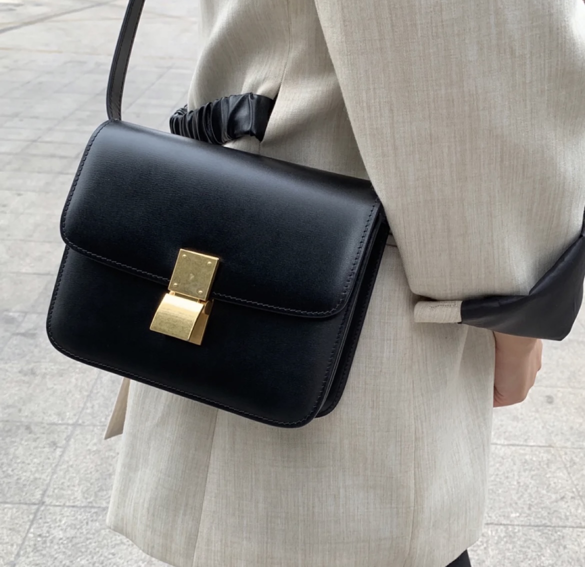 Celine Product _dwwqfPx7xzJ_suKSbaY0ZprKePT0k-sOAboxMmQ
