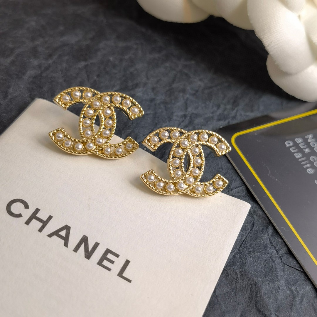 Chanel Jewelry Earring Yellow Openwork Brass