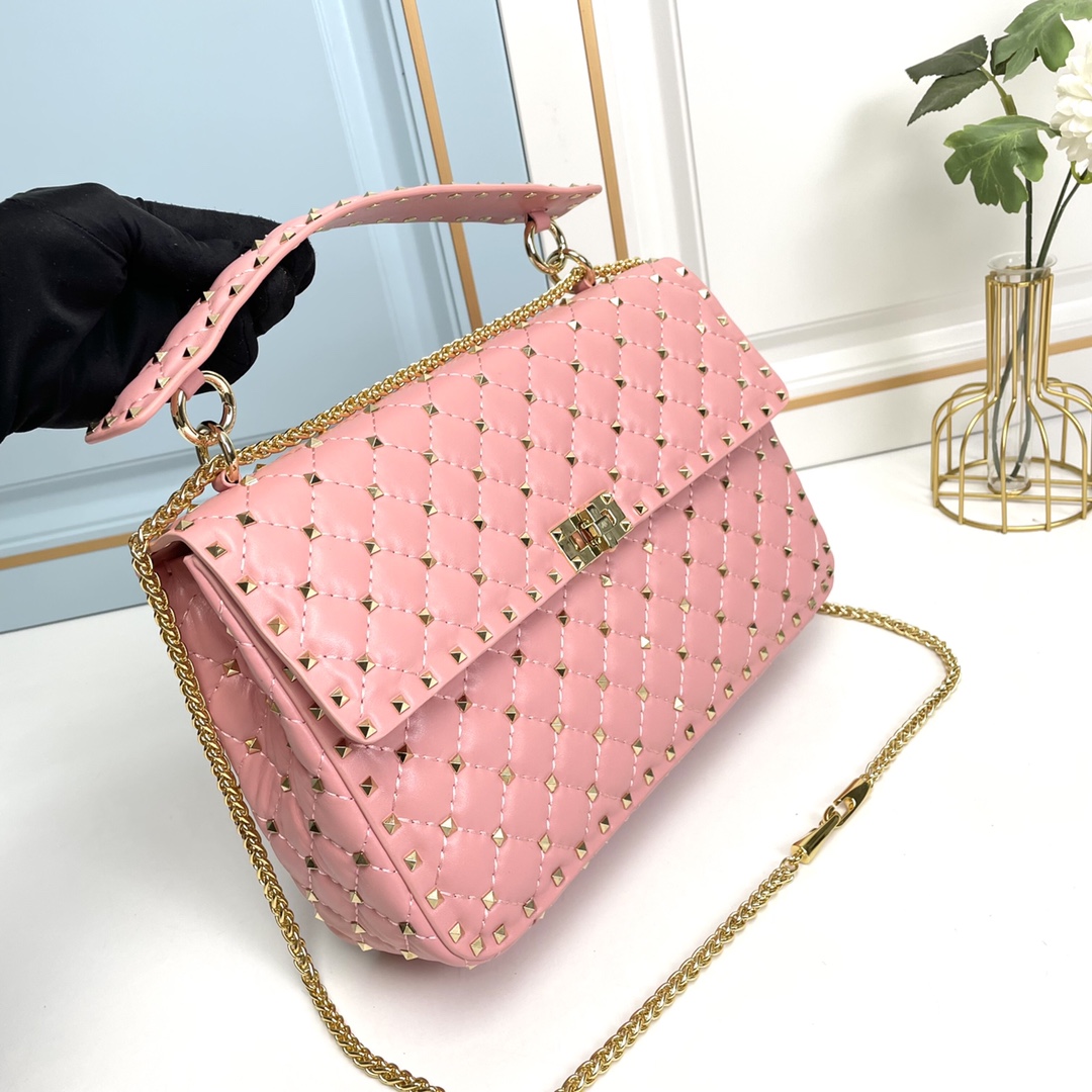 升级版 大号［羊皮］Valentino GARAVANI ROCKSTUD SPIKE  包袋采用柔软🇦