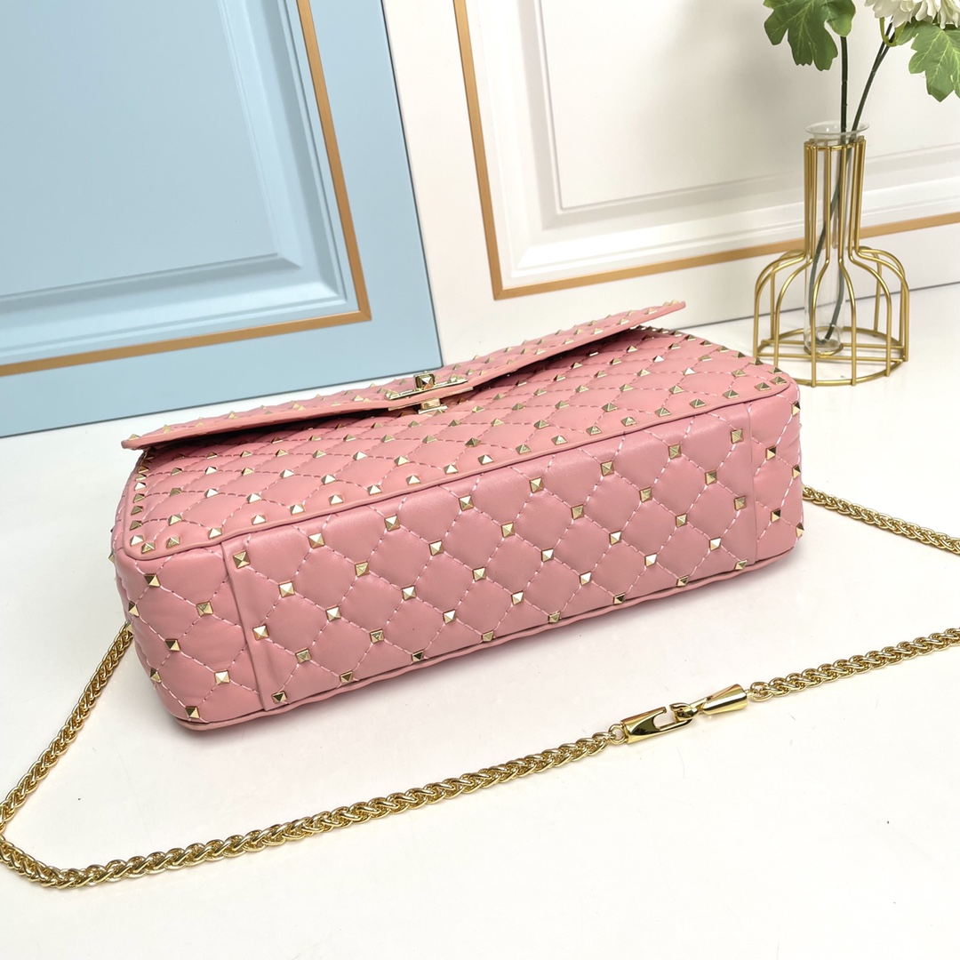 升级版 大号［羊皮］Valentino GARAVANI ROCKSTUD SPIKE  包袋采用柔软🇦
