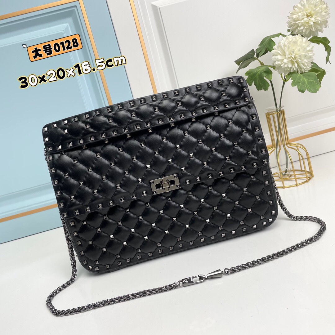 升级版 大号［羊皮］Valentino GARAVANI ROCKSTUD SPIKE  包袋采用柔软🇦