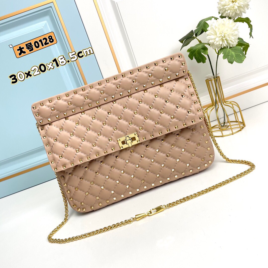 升级版 大号［羊皮］Valentino GARAVANI ROCKSTUD SPIKE  包袋采用柔软🇦