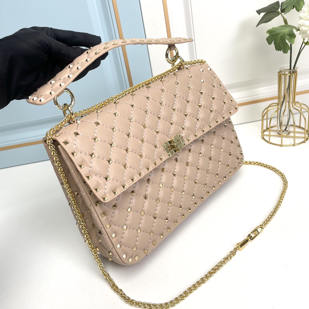 升级版 大号［羊皮］Valentino GARAVANI ROCKSTUD SPIKE  包袋采用柔软🇦