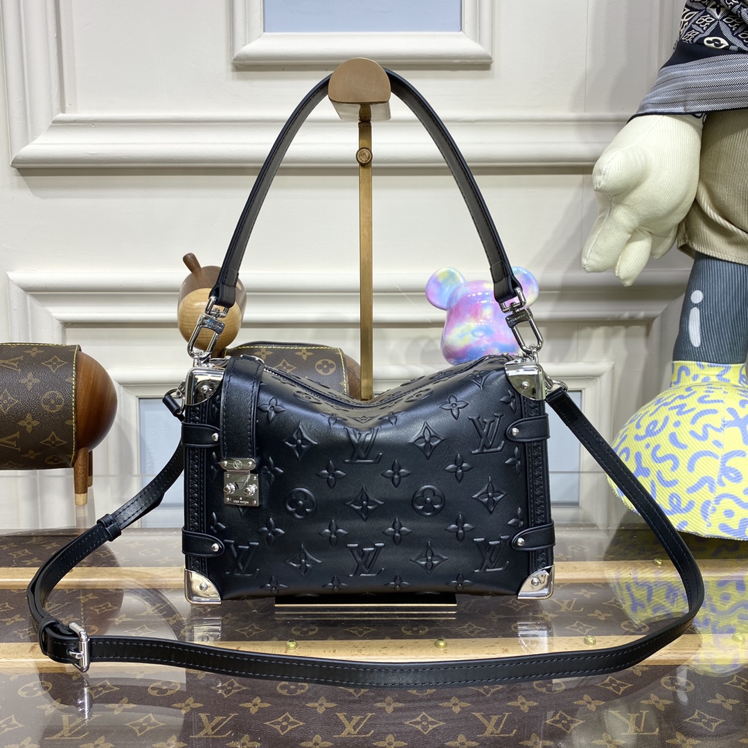 Louis Vuitton LV Petite Malle Bags Handbags Black Cowhide M21709