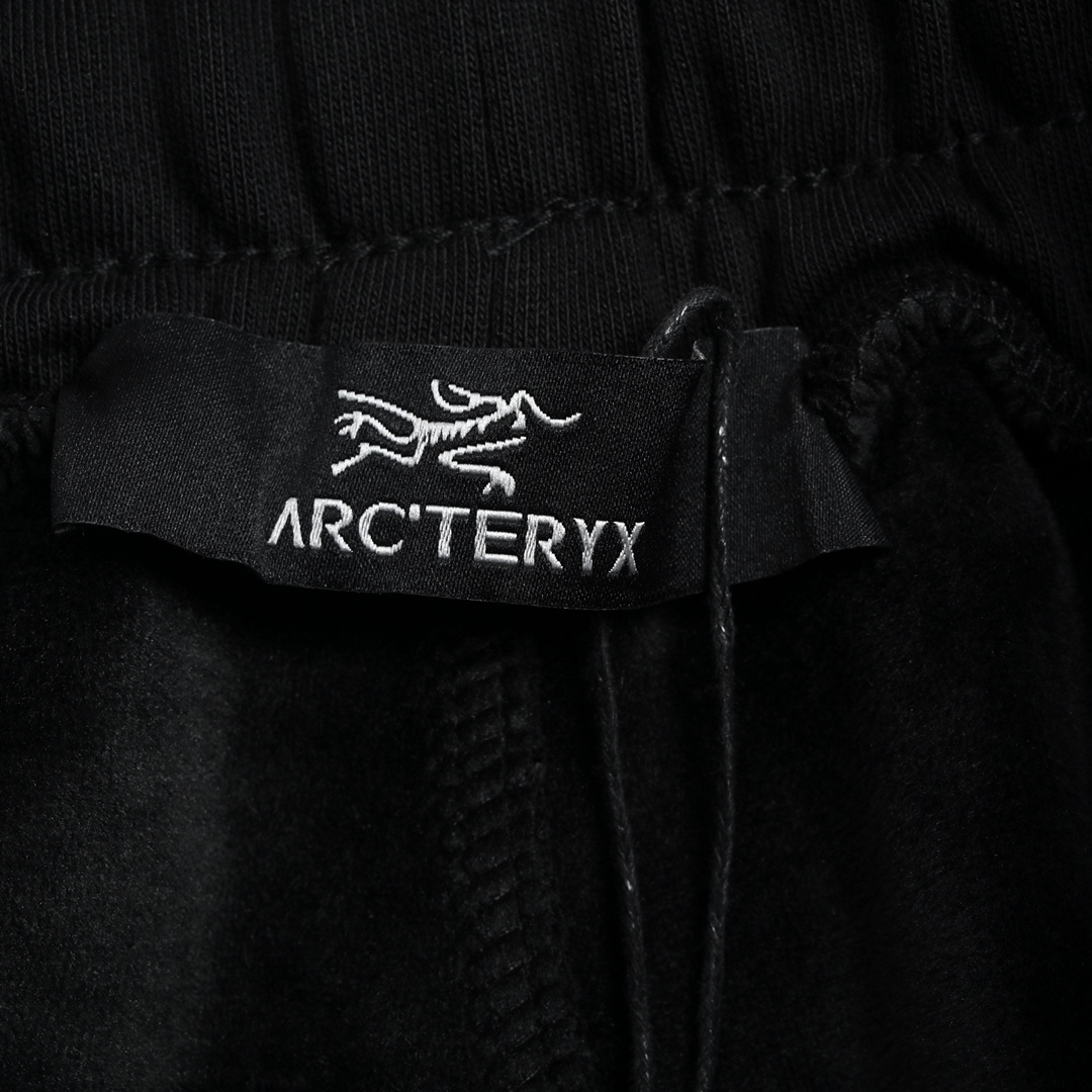 280 ARCTERYX/始祖鸟22Fw 刺绣字母logo加绒长裤