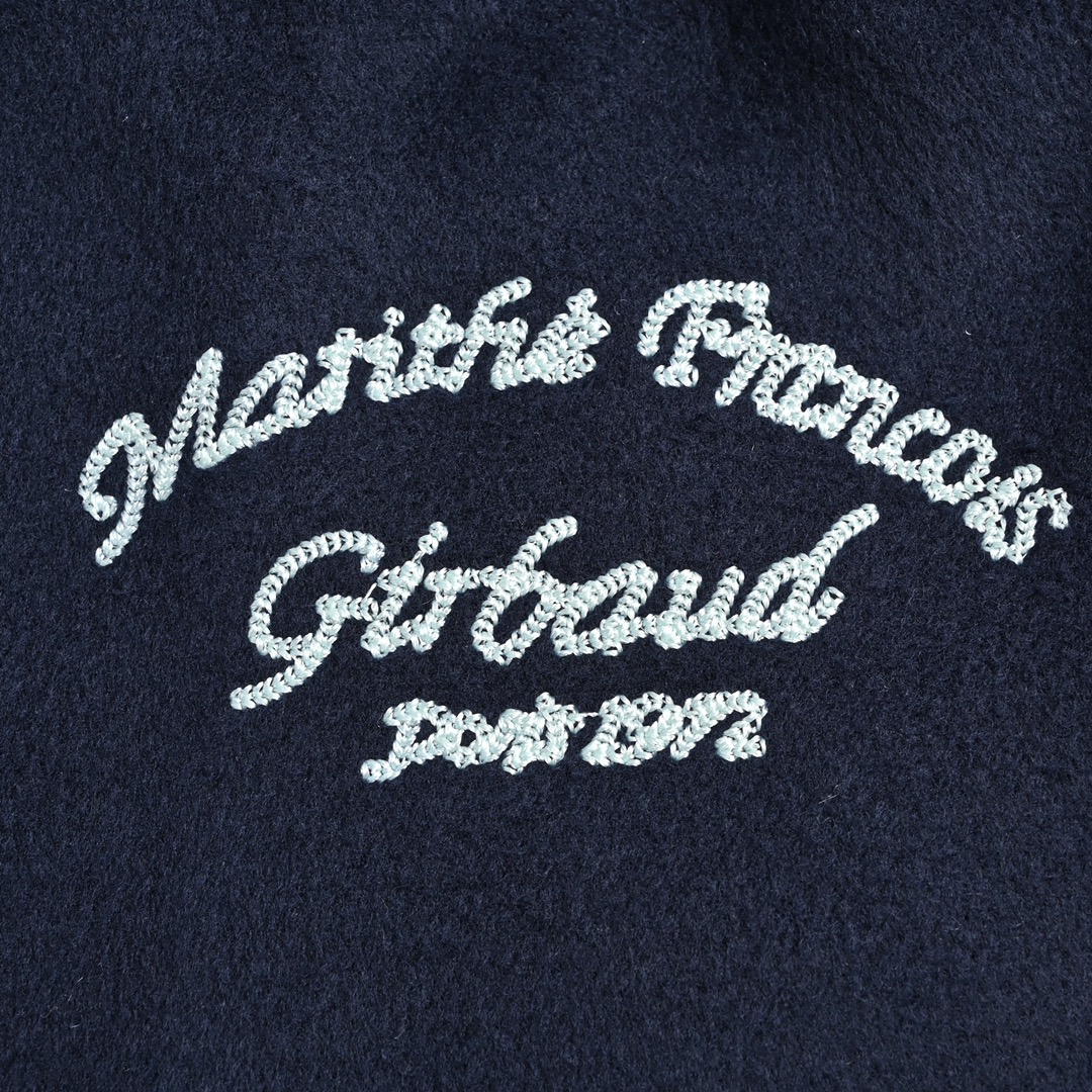 320 MARITHE FRANCOIS GIRBAUD古字母刺绣夹棉棒球服