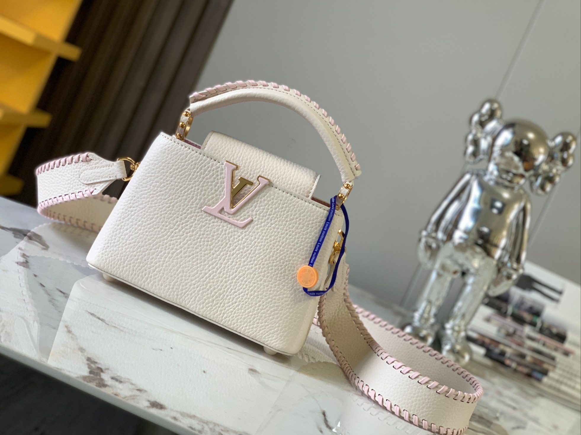 Louis Vuitton LV Capucines Bags Handbags Replcia Cheap
 White Weave Gold Hardware Taurillon M21120