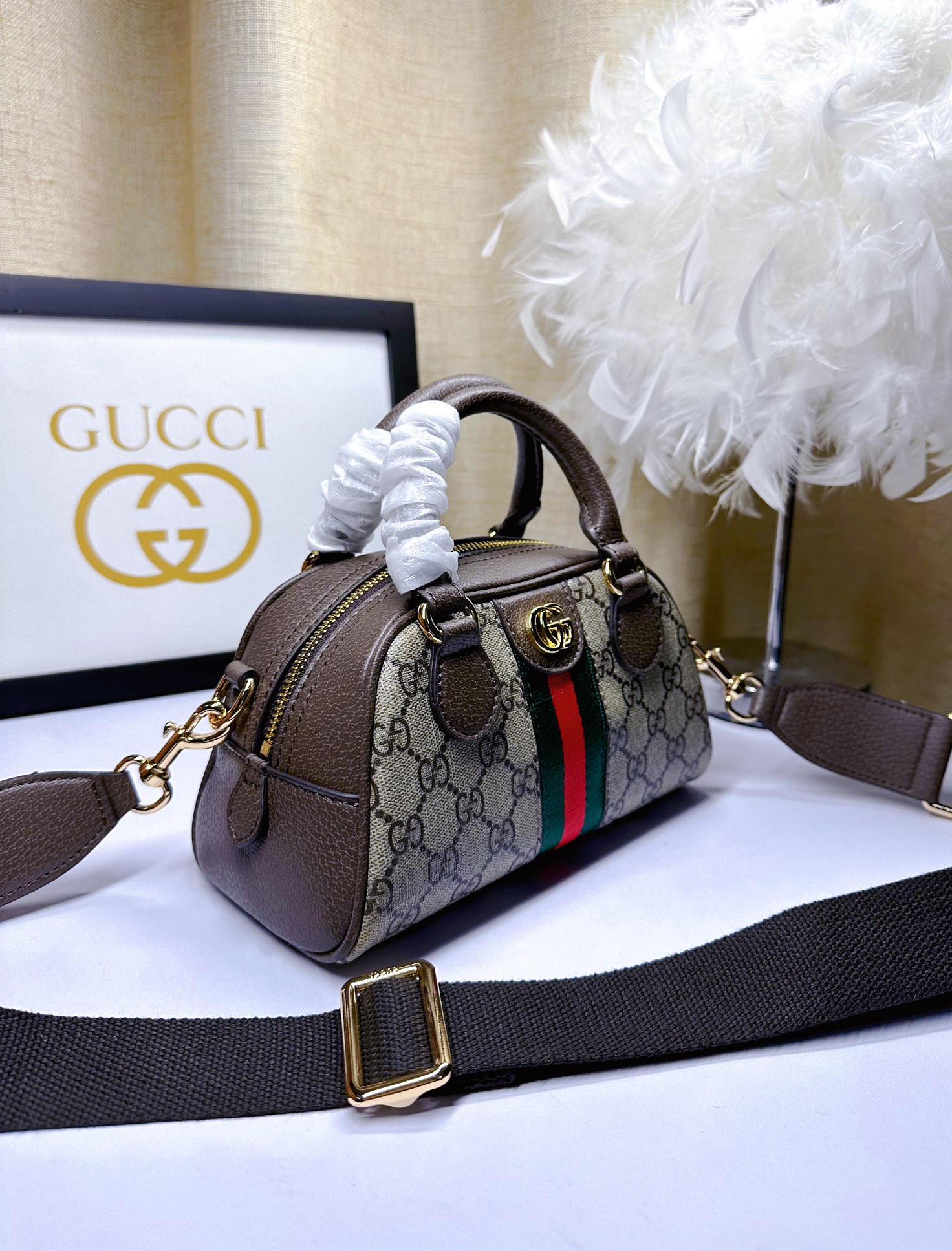 Gucci Ophidia迷你GG手提包 - アイコニックなGG Supremeデザイン