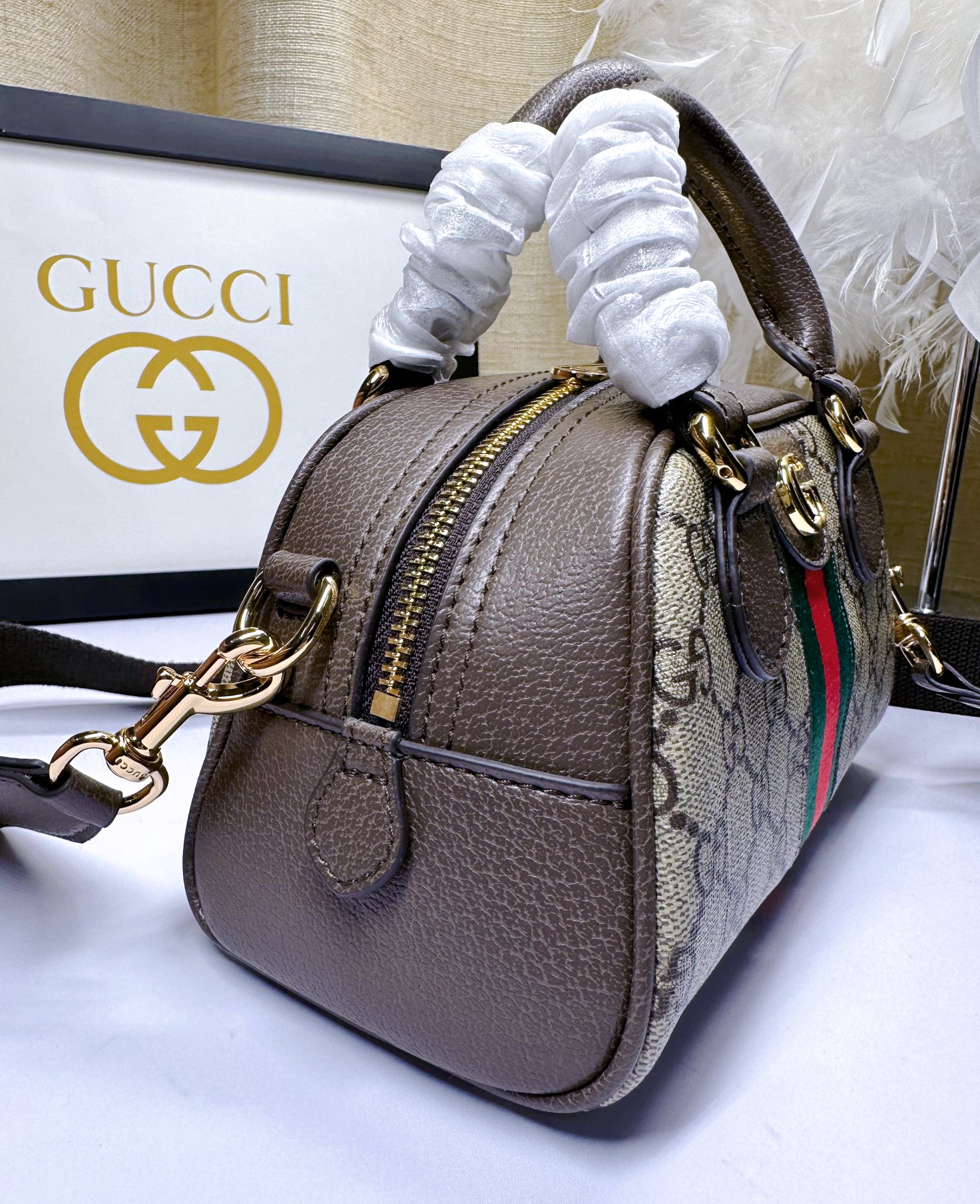 Gucci Ophidia迷你GG手提包 - アイコニックなGG Supremeデザイン