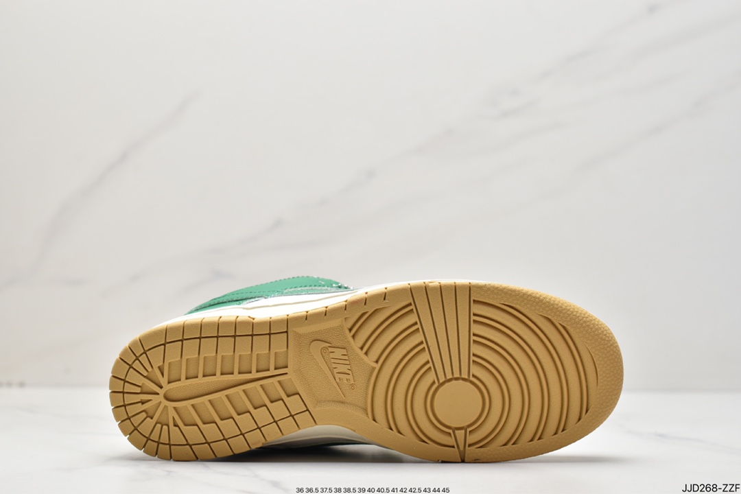 130 耐克Nike SB Dunk Low Pro 复古低帮 休闲运动滑板板鞋FB7173-131