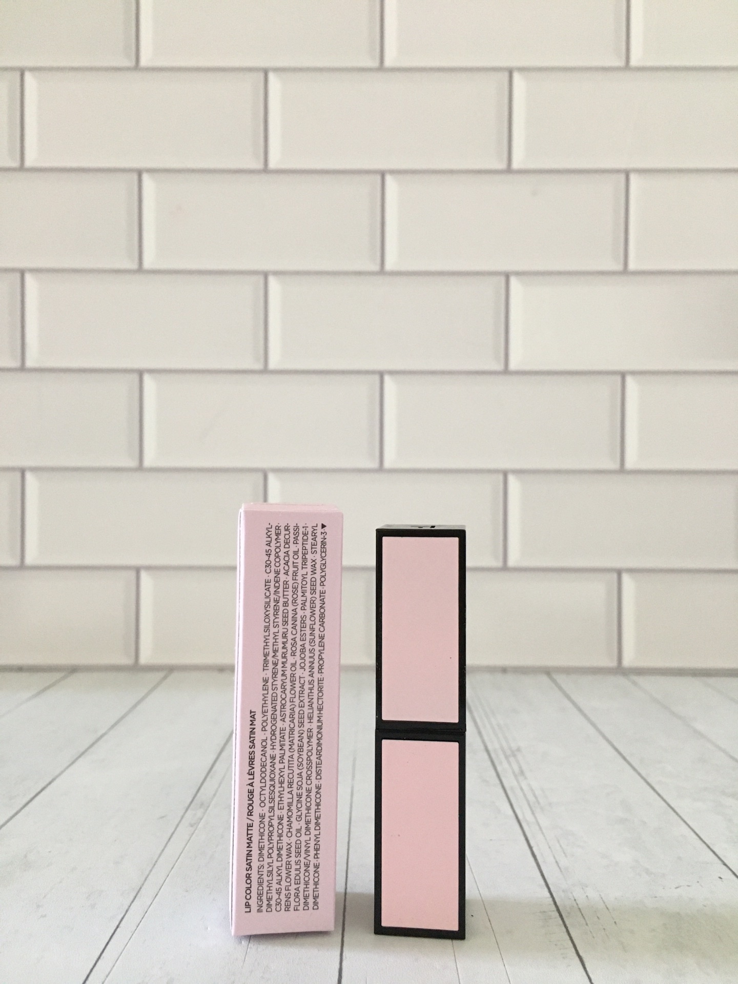 Tom Ford Lip Color Satin Matte - 26 To Die For - Peach Rose 2 i1669355697 1409 1