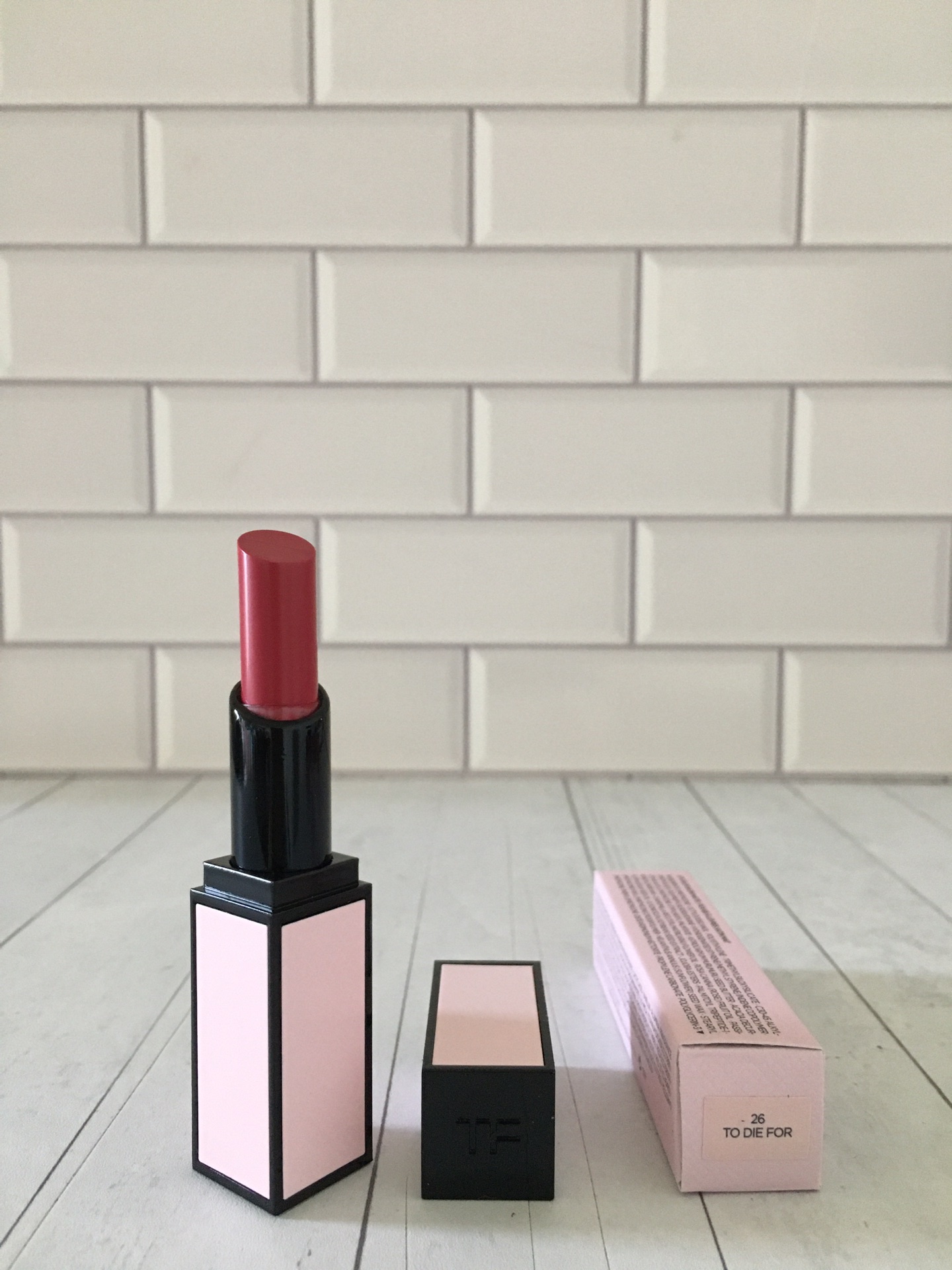 Tom Ford Lip Color Satin Matte - 26 To Die For - Peach Rose 4 i1669355697 4473 3