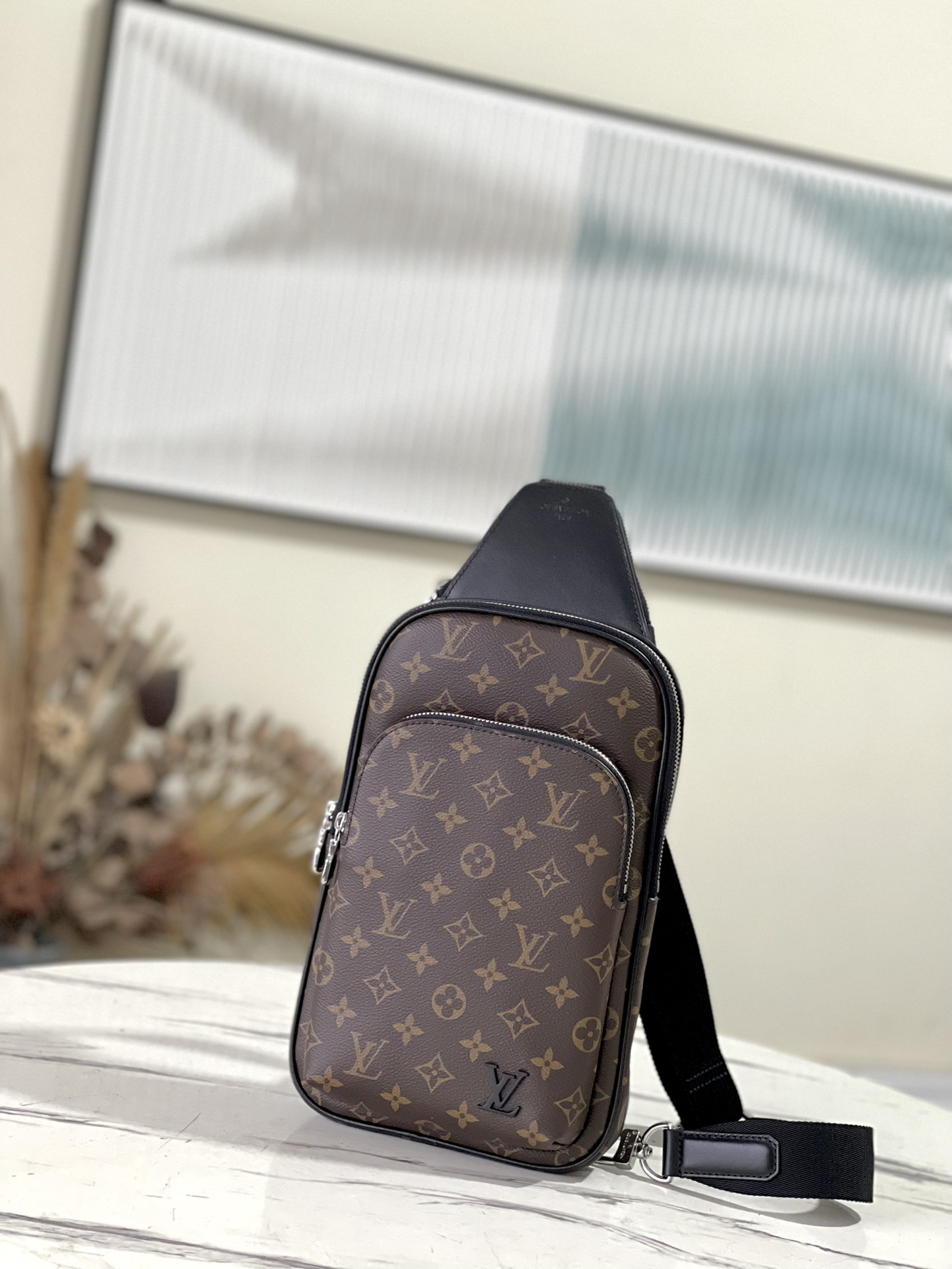 LOUIS VUITTON M46327 Presbyopia Avenue Shoulder Bag - joopbuy