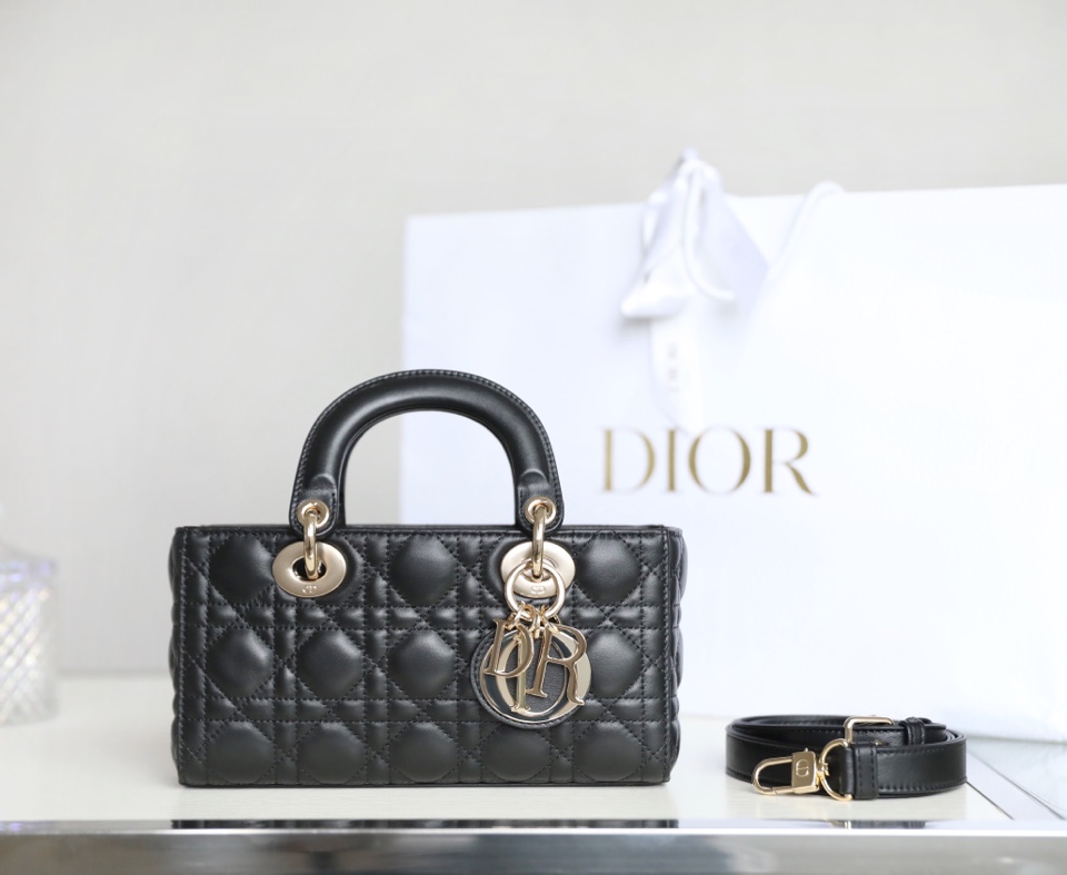 Dior Lady Bags Handbags Quality AAA+ Replica
 Gold Canvas Chains