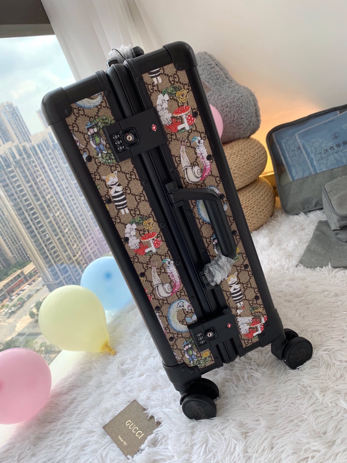 Gucci Gou Qi Suitcases/Stickboxes Collection with Classic Double G Flower Design - 图片 2