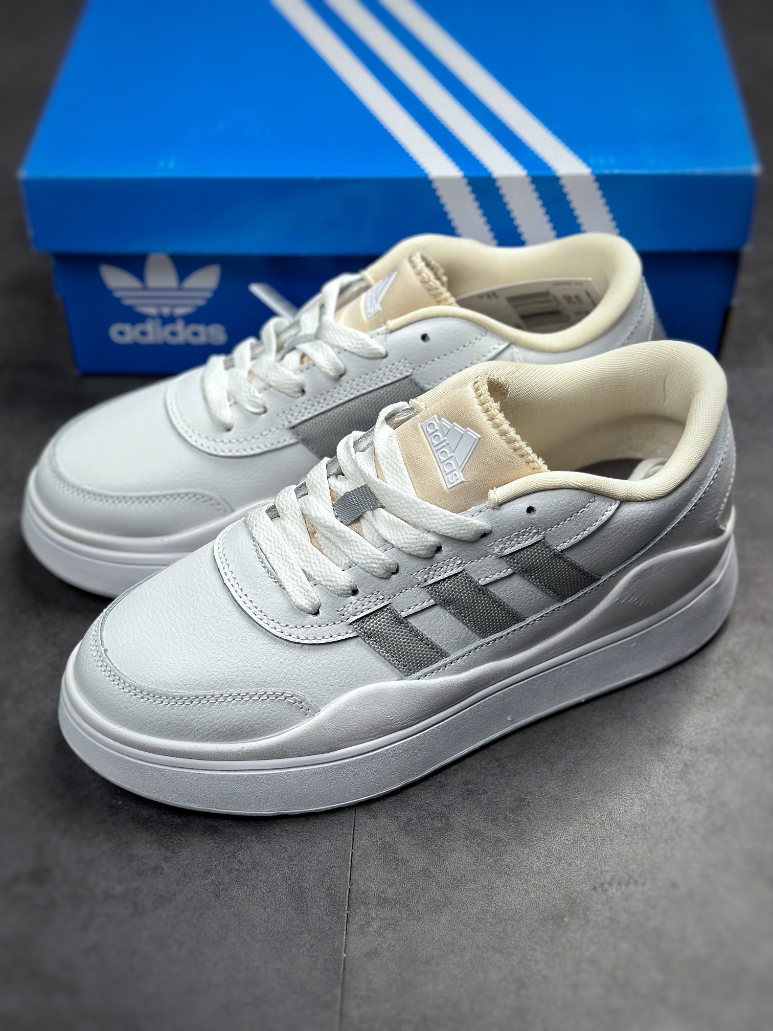 Adidas Tic HM Adi's new bread casual classic campus retro sneakers men's and women's trendy top layer leather casual shoes IG7352