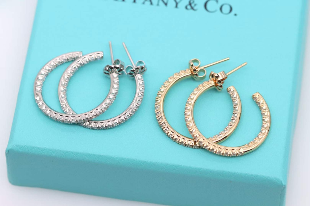 Tiffany & Co. 蒂芙尼 Tiffany&Co. Metro系列镶钻耳圈