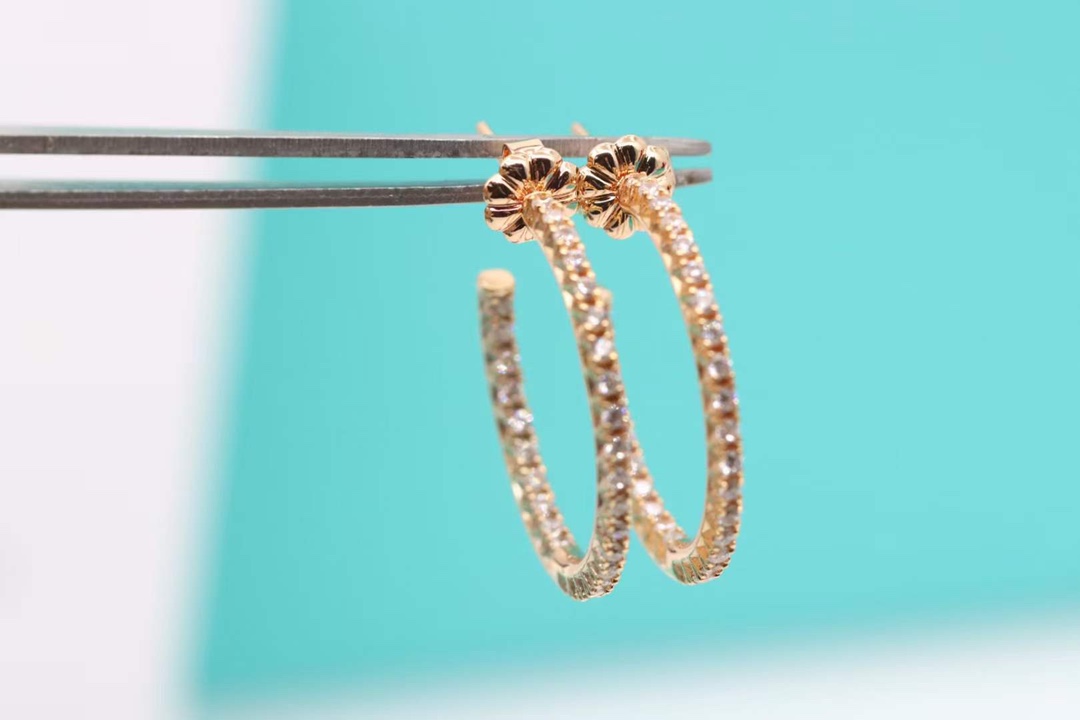 Tiffany & Co. 蒂芙尼 Tiffany&Co. Metro系列镶钻耳圈