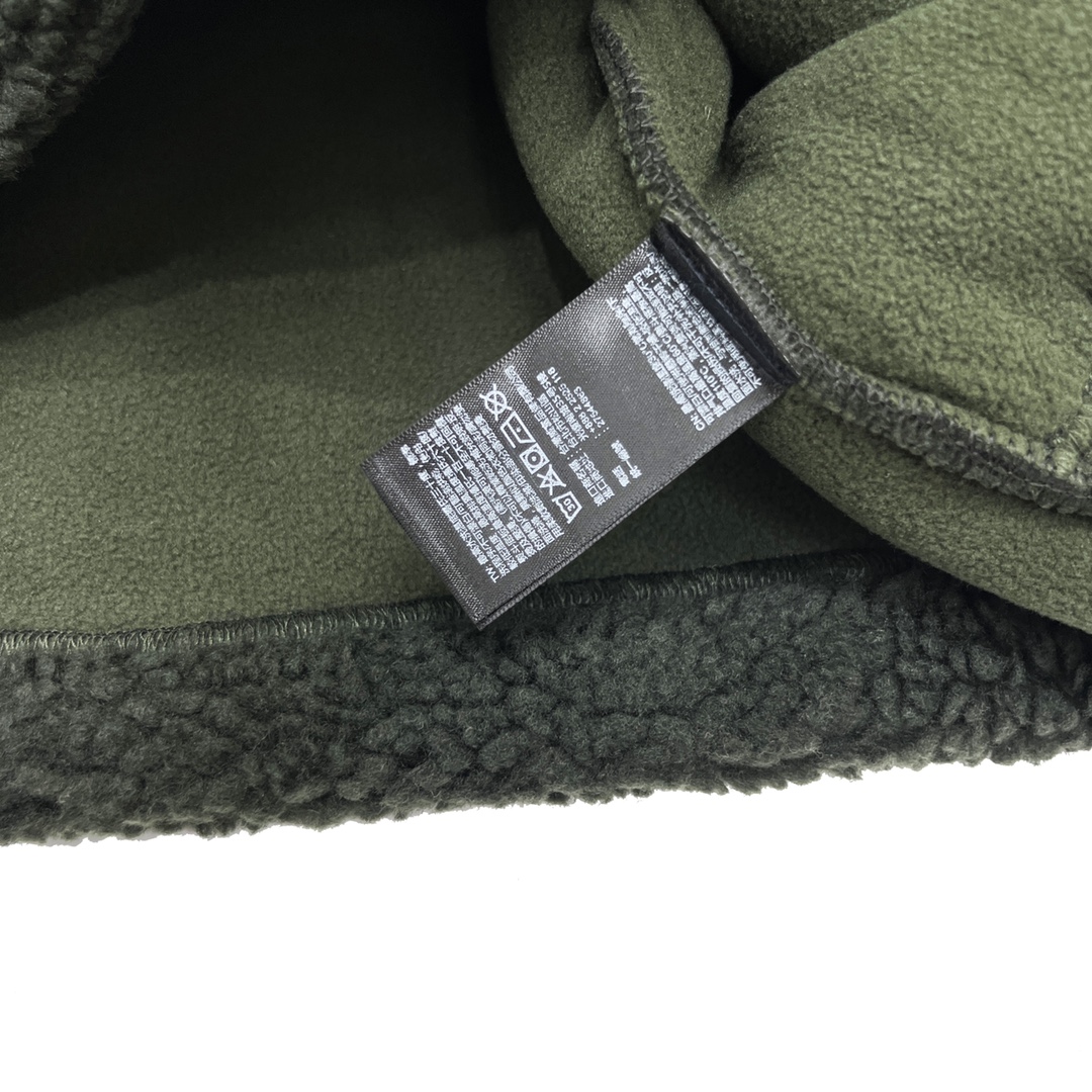 320 The North Face UE北面TNF 大口袋羊羔绒外套