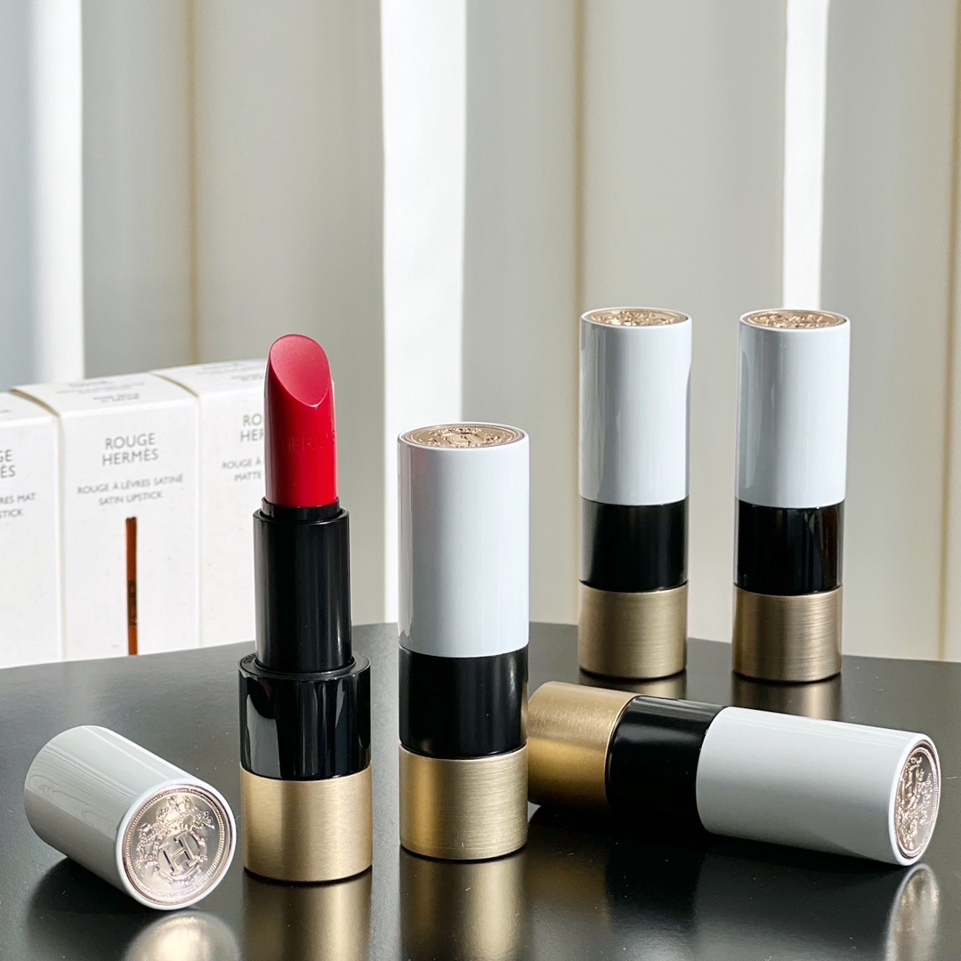 Hermès Haute Couture Couture Beauty Luxury Makeup Lipstick Foundation 8