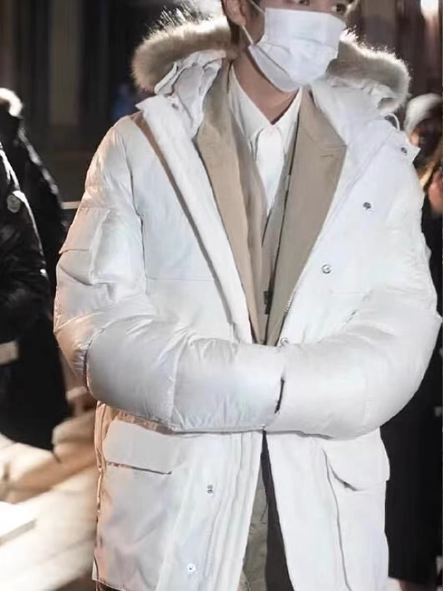 Guangzhou high-end Canada Goose Expedition parka, 2023 new style. Black and dark gray in sizes XS-XL. White in XS, S, M.-Big cat