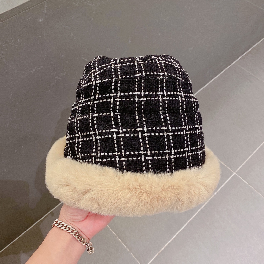 Chanel Hats Bucket Hat Online From China Designer
 Black White Lattice Fall/Winter Collection