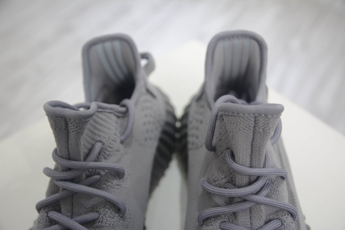 Private order Adidas Yeezy 350 Boost V2 ”Space ash” IF3219 Coconut 350 second-generation new space gray color matching#The whole pair of shoes is made of woven uppers, which are visually more layered than the previous generation. The side part is different from the previous version. It adopts a translucent design to enhance air permeability and is more suitable for summer atmosphere. Size: 36-48 (half)