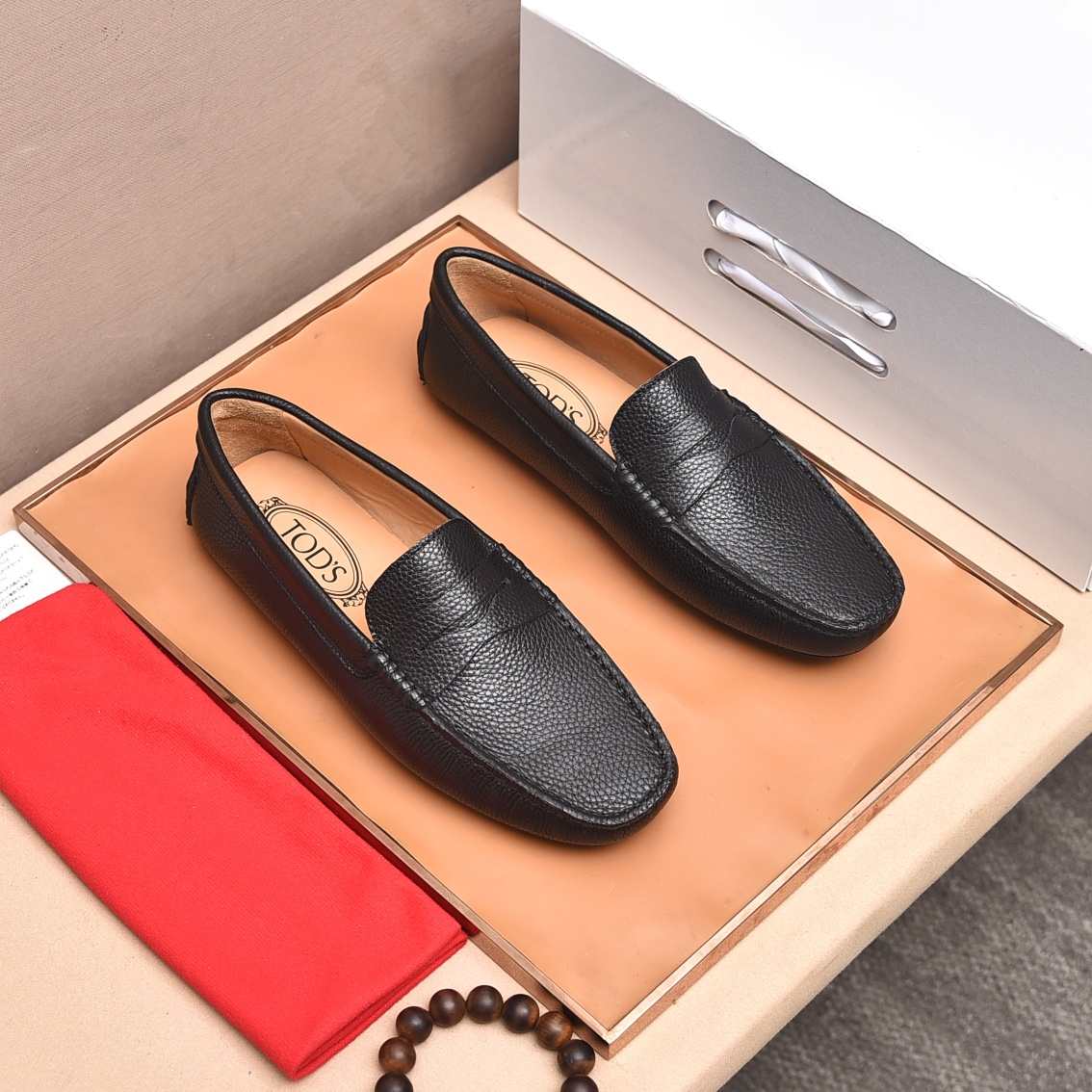 Precio de fábrica 【Tods】 zapatos de soja de los hombres Contador sincronizado nuevo Calidad de gama 