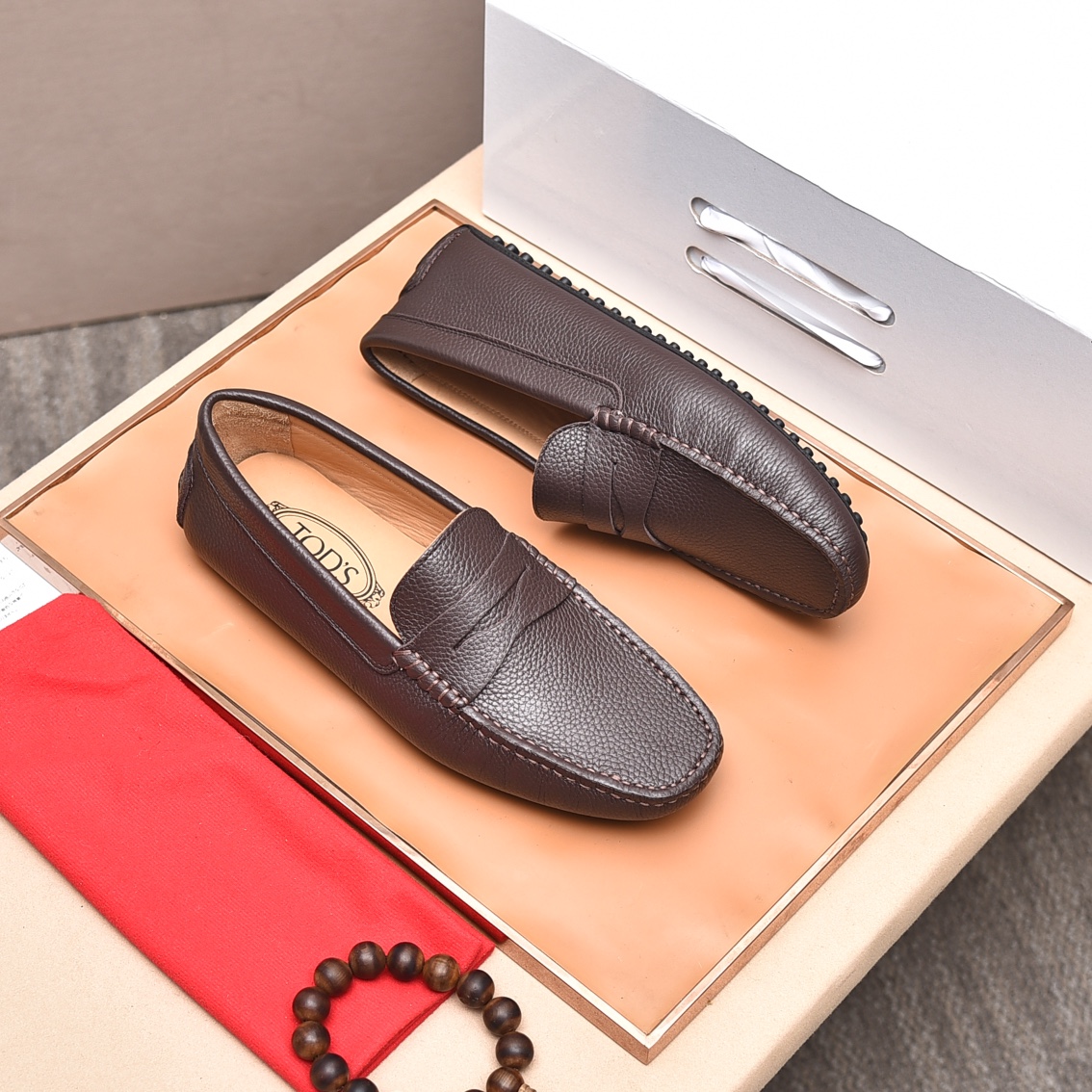 Precio de fábrica 【Tods】 zapatos de soja de los hombres Contador sincronizado nuevo Calidad de gama 