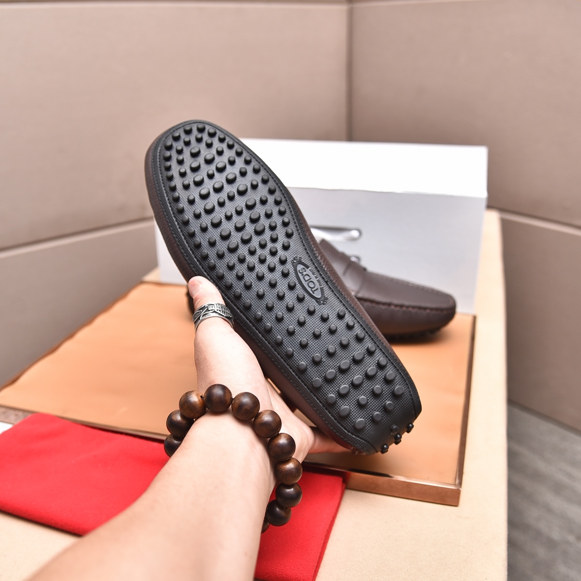 Precio de fábrica 【Tods】 zapatos de soja de los hombres Contador sincronizado nuevo Calidad de gama 