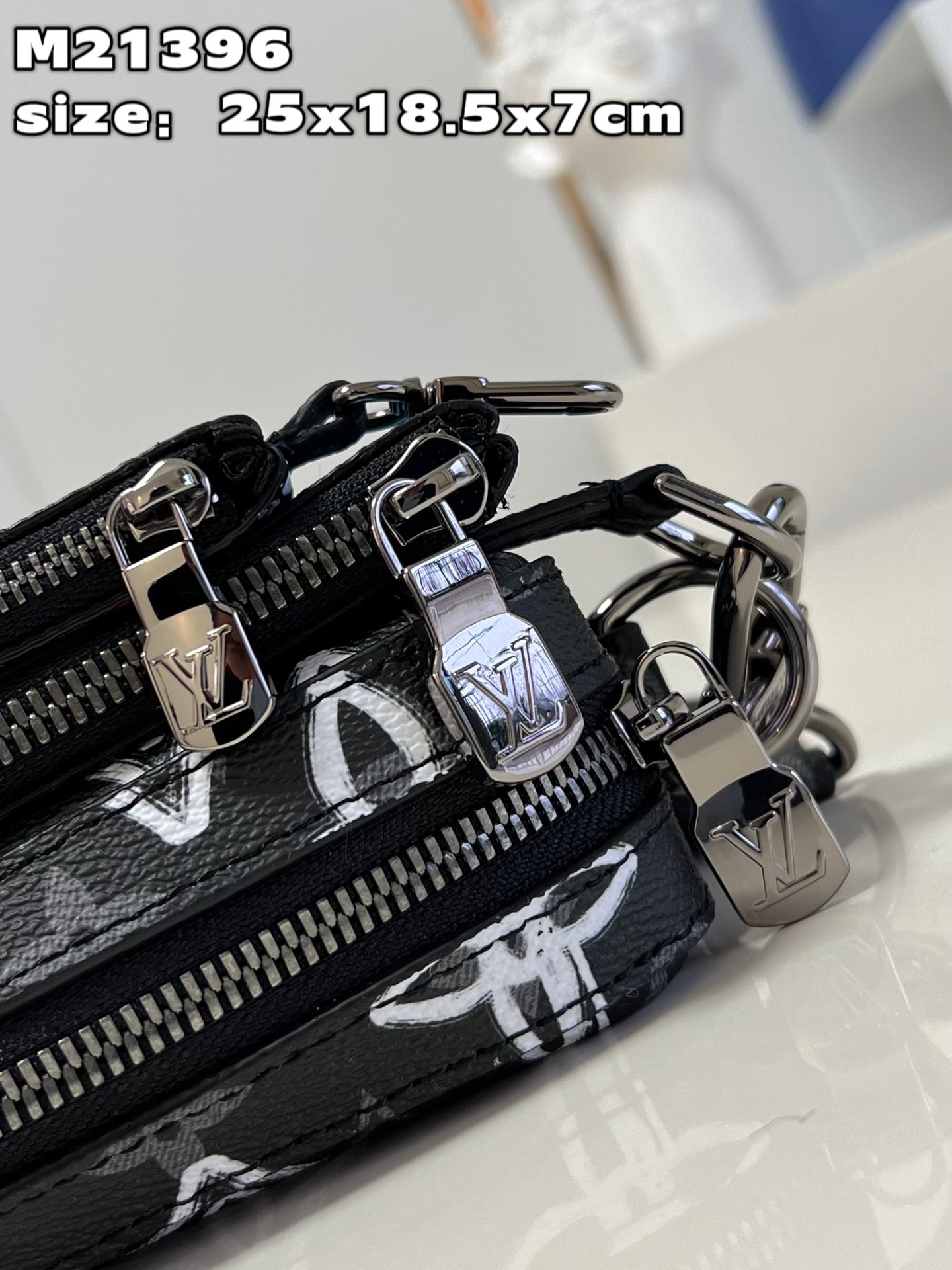 Louis Vuitton Haute Couture Classic Luxury Handbag Shoulder Crossbody 7