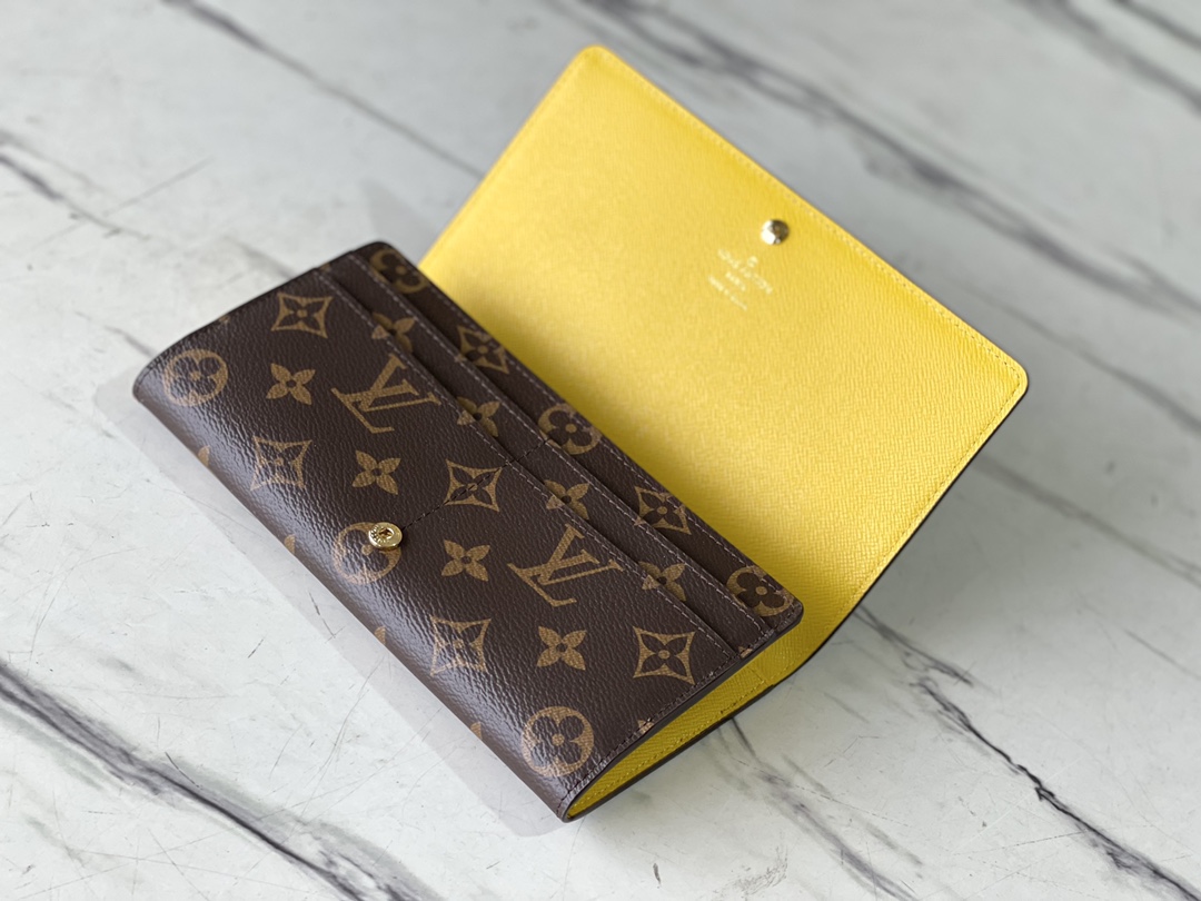 LOUIS VUITTON M81608 This Sarah wallet