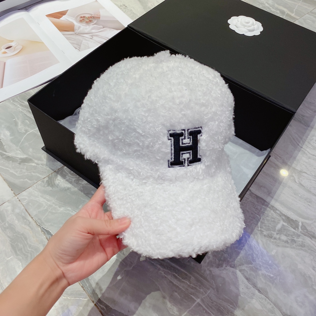 High Quality
 Hermes Hats Baseball Cap Black White Lambswool